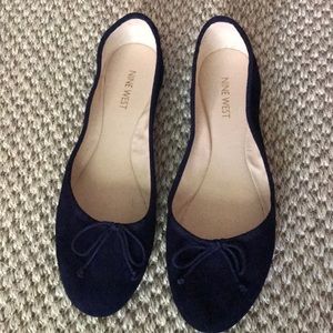 NWOT Nine West 9M Navy Blue Ballet Flats
